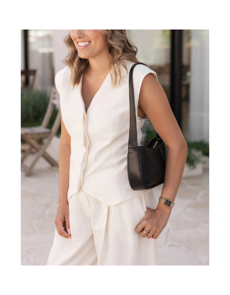 Louenhide Ivy Shoulder Bag in Black by Louenhide