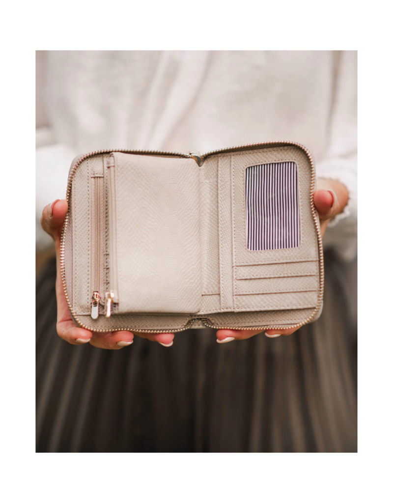 Louenhide Eden Wallet Lizard in Stone by Louenhide