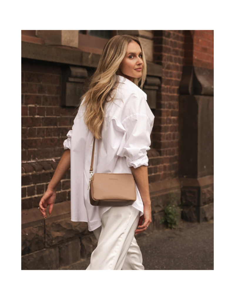 Louenhide Elle Crossbody Bag in Coffee by Louenhide