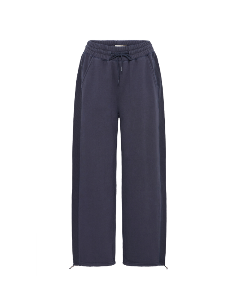 ICHI Mardes Pant in Dark Navy by ICHI