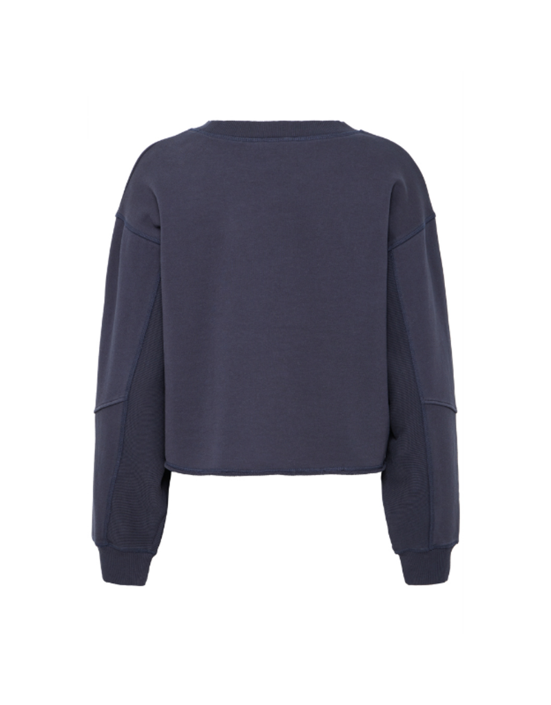 ICHI Mardes Sweatshirt in Dark Navy by ICHI