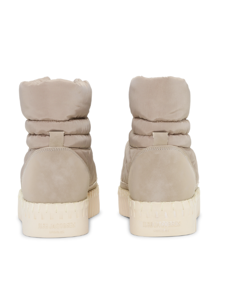 Ilse Jacobsen Tulip Low Padded Winter Boot in Wheat Pearled Ivory by Ilse Jacobsen
