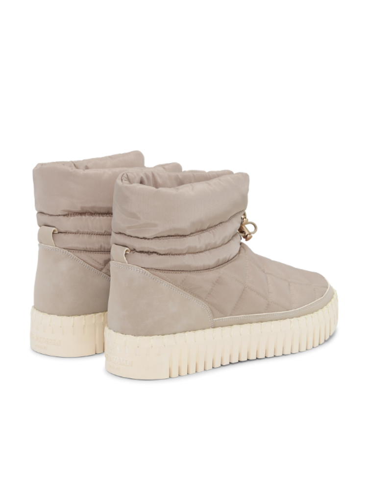 Ilse Jacobsen Tulip Low Padded Winter Boot in Wheat Pearled Ivory by Ilse Jacobsen