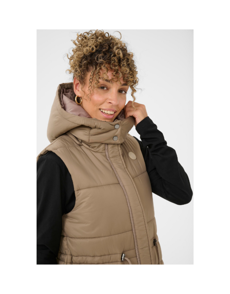 Cream Gaiagro Vest in Fossil by Cream