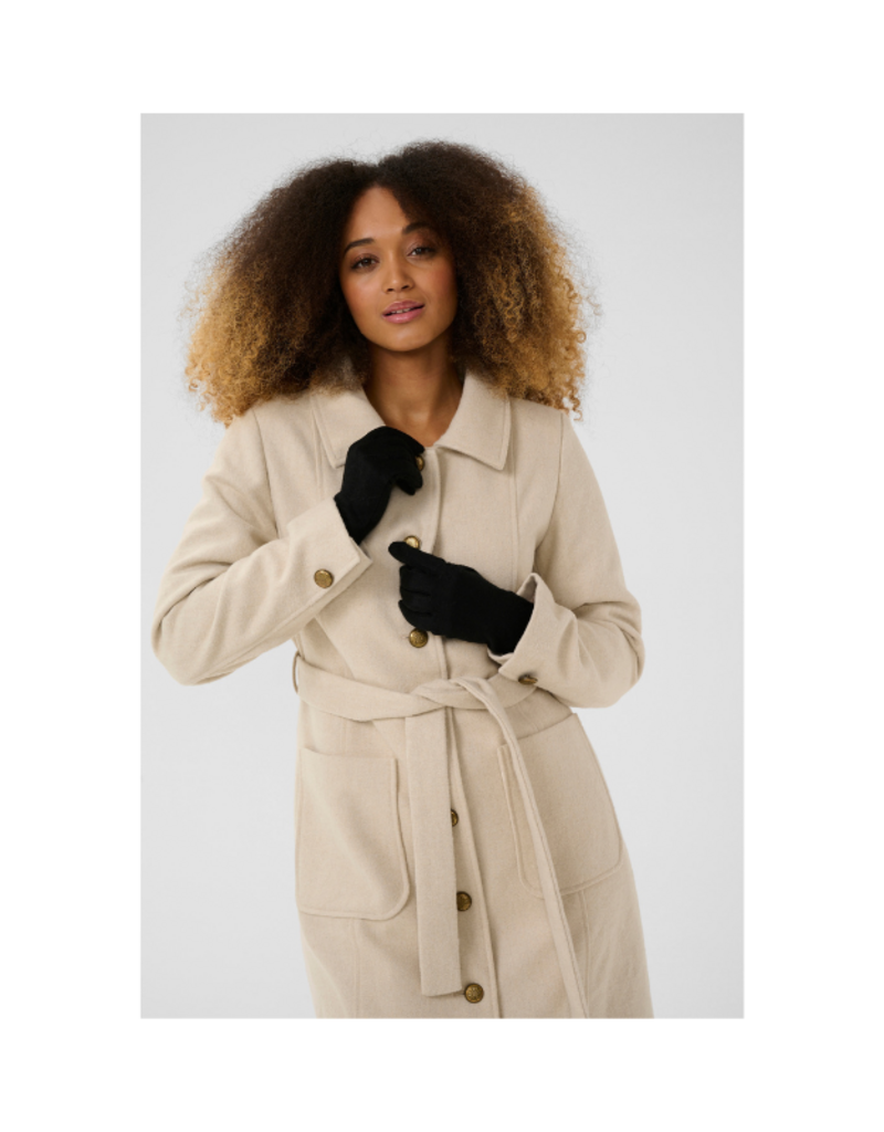 Cream Anime Knit Gloves in Pitch Black by Cream