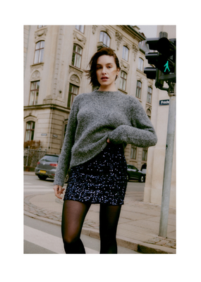 b.young Paillet Skirt in Evening Blue Sequins by b.young