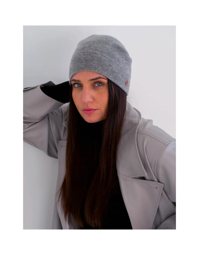 Fraas Fraas Cashmere Beanie in Grey by Fraas