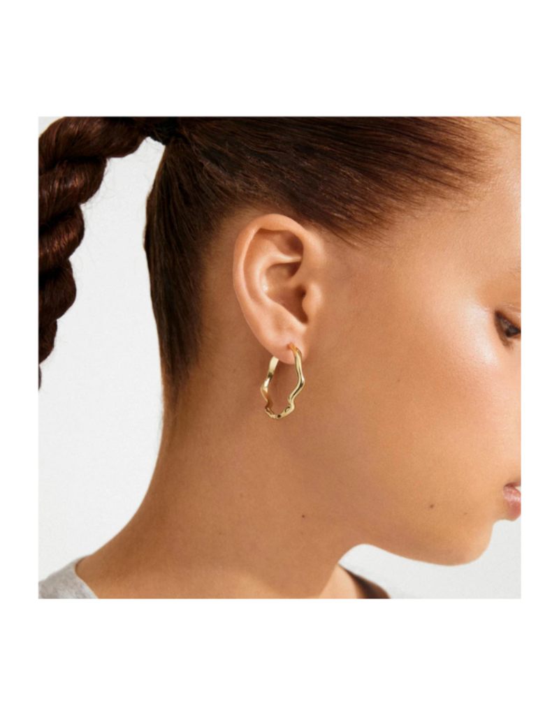 PILGRIM Larkin Hoop Earrings Small in Gold by Pilgrim