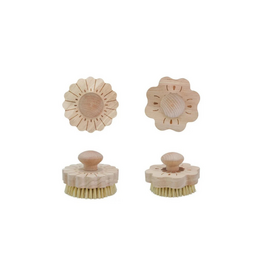 Beech Wood and Sisal Flower Brush