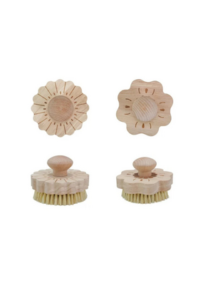 Beech Wood and Sisal Flower Brush