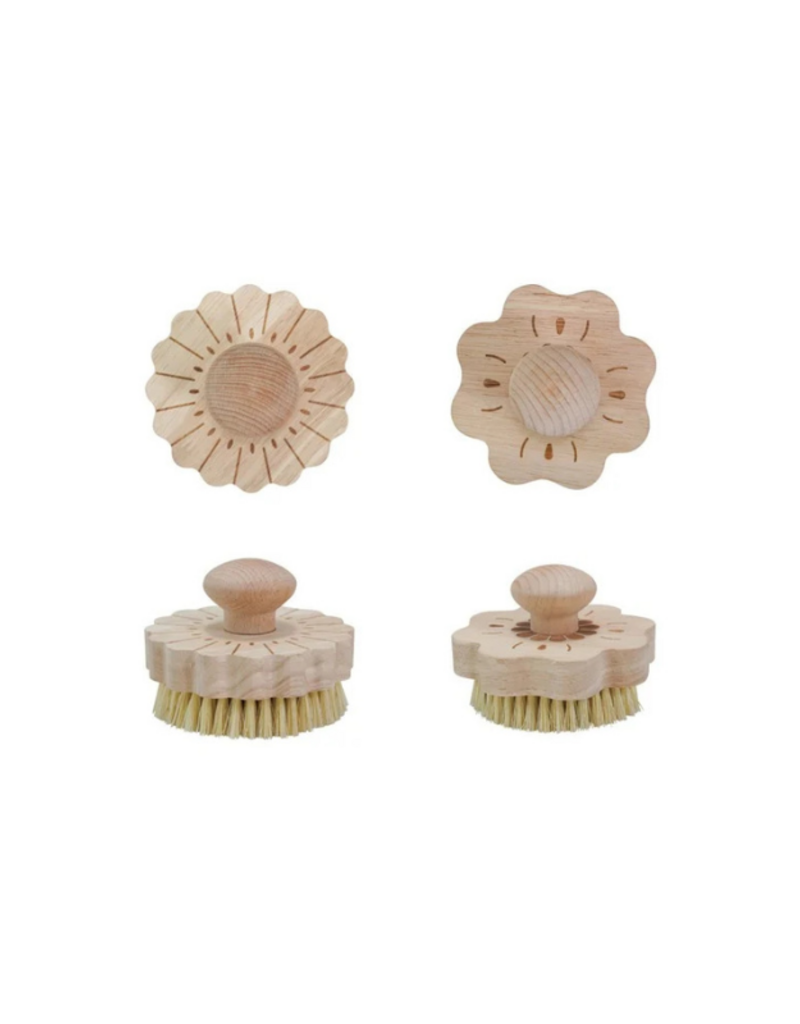 Beech Wood and Sisal Flower Brush