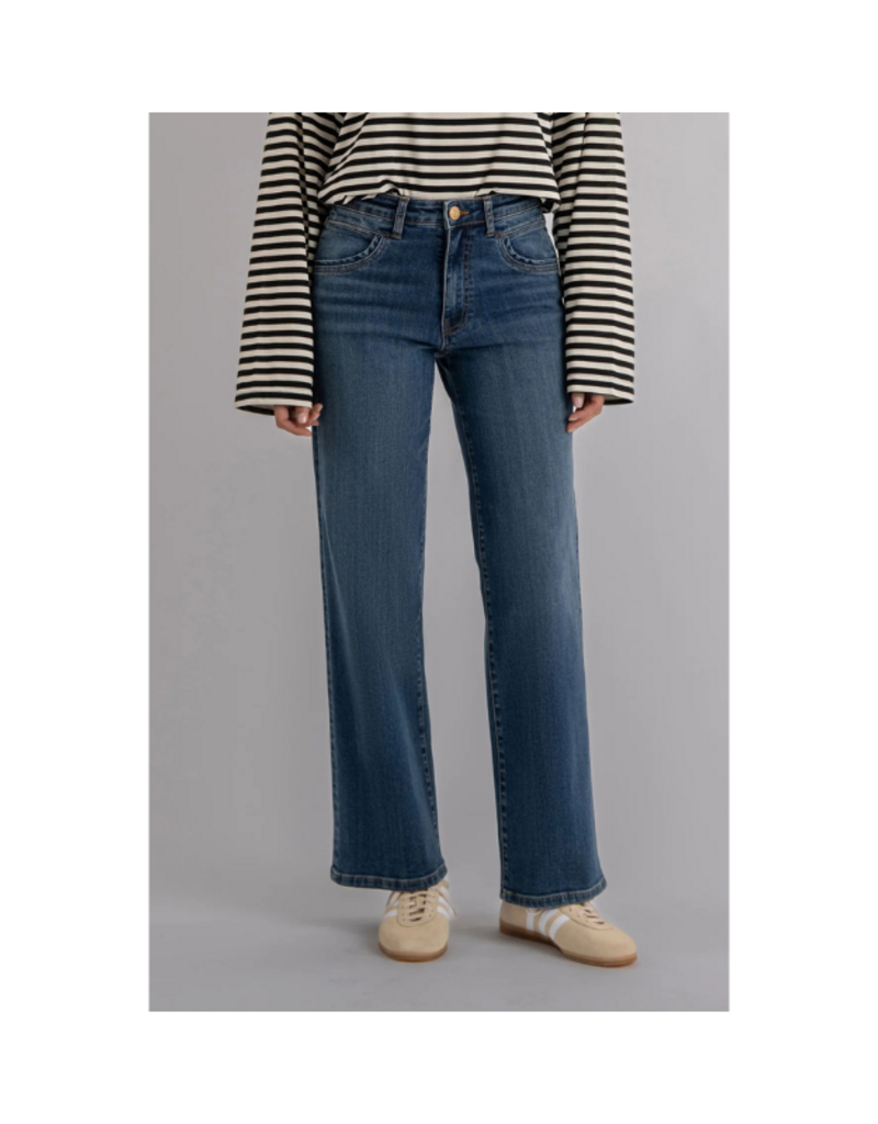 Kut from the Kloth Jodi High Rise Straight in Amusement by Kut from the Kloth