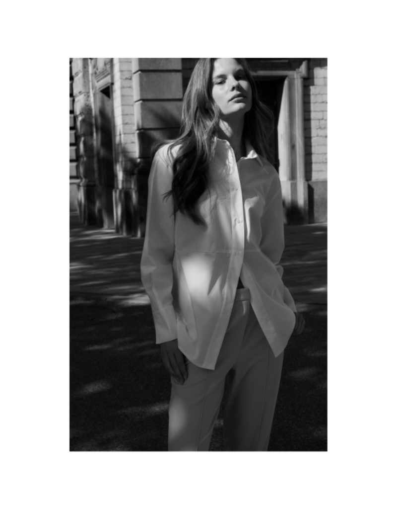 YAYA A-Line Poplin Blouse in Pure White by YAYA