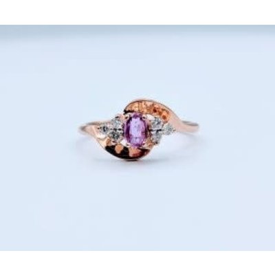Ring Ruby Oval & Dia Ac 10kr 118100393 Ring Ruby Oval & Dia Ac 10kr 118100393