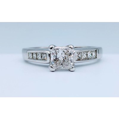 Ring Engagement .68 PC Dia Center 14KW SZ6 Ring Engagement .68 PC Dia Center 14KW SZ6