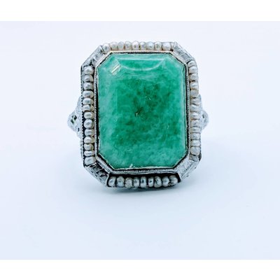 Ring Green Stone Sead Pearls 10K SZ 6 418110015 v Ring Green Stone Sead Pearls 10K SZ 6 418110015 v