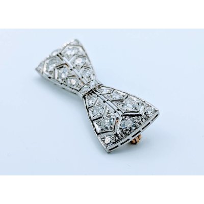 Brooch Diamond Bow Plat 418110004 v Brooch Diamond Bow Plat 418110004 v