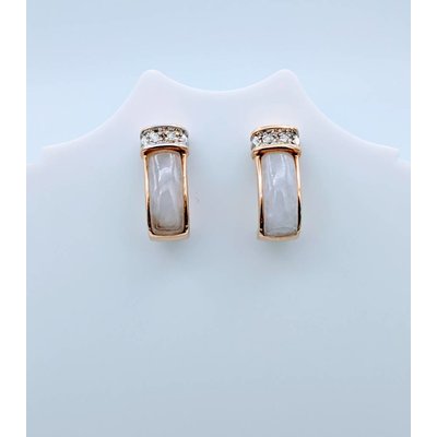 Earrings Quartz Diamond "J" 14k 418110057 Earrings Quartz Diamond "J" 14k 418110057
