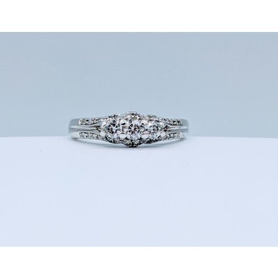 Ring 3 Diamond Engagement 3/8ctw 14kw Sz6 Ring 3 Diamond Engagement 3/8ctw 14kw Sz6