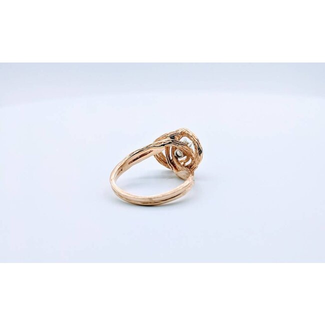 Ring Diamond Swirl Textured 14K SZ 8  218120042