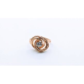 Ring Diamond Swirl Textured 14K SZ 8  218120042