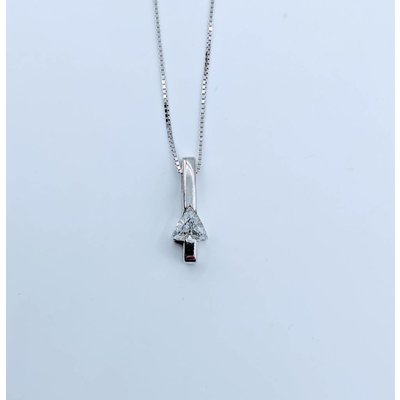 Pendant .25ct Dia Trillion 14kw 18" 419010251 Pendant .25ct Dia Trillion 14kw 18" 419010251