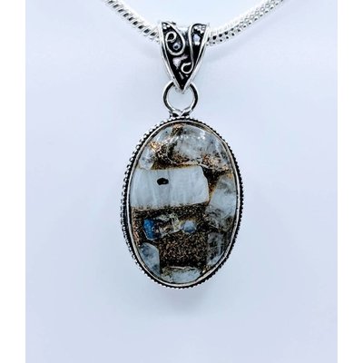 Pendant White Quartz and Pyrite Ss 219020015 Pendant White Quartz and Pyrite Ss 219020015