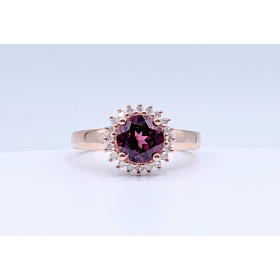 Ring 14KR .16 DI 1.72 CT GARNET Ring 14KR .16 DI 1.72 CT GARNET