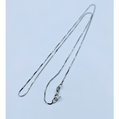 Necklace Box 14kw 18" 419070401 Necklace Box 14kw 18" 419070401