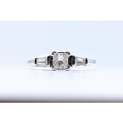 Ring Diamond Engagment .33ctw Platinum Sz3.75 119100010 Ring Diamond Engagment .33ctw Platinum Sz3.75 119100010