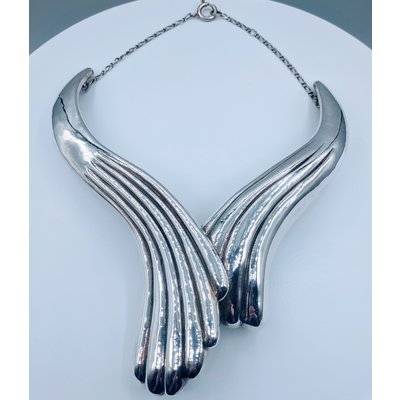 Necklace Resin Filled SS 219100099 Necklace Resin Filled SS 219100099