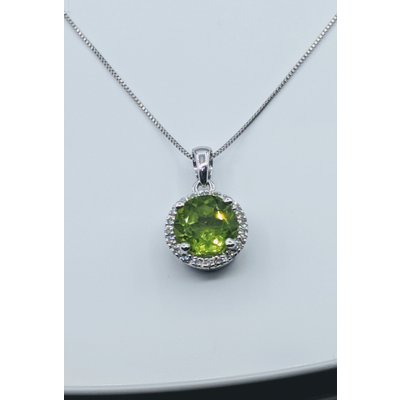 Pendant 14KW .07 DI 1.54 CT PERIDOT W/CH 119110091 Pendant 14KW .07 DI 1.54 CT PERIDOT W/CH 119110091