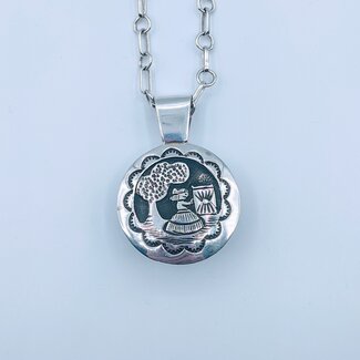 Pendant Navajo Story Teller w/22" Chain SS 219110087