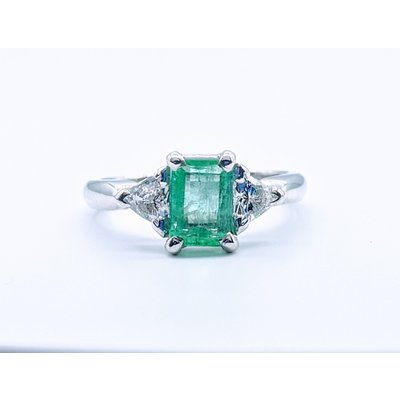 Ring 1.06ct Emerald & Diamond Platinum Sz6.25 119070067-2 Ring 1.06ct Emerald & Diamond Platinum Sz6.25 119070067-2