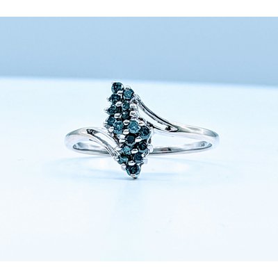 Ring .24ctw Irr. Blue Diamond Cluster 10kw Sz8.25 419110810 Ring .24ctw Irr. Blue Diamond Cluster 10kw Sz8.25 419110810
