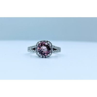 Ring 1.80ct Tourmaline .75ctw Diamond 18kw Sz6 120030058 Ring 1.80ct Tourmaline .75ctw Diamond 18kw Sz6 120030058