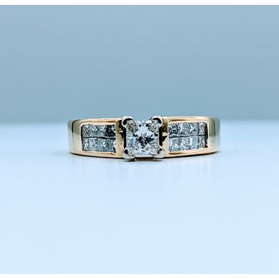 Ring 1/2ct Center Diamond .85ctw Diamond 18ky Sz7.75 120030082 Ring 1/2ct Center Diamond .85ctw Diamond 18ky Sz7.75 120030082
