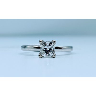 Ring 1/2ct Diamond Princess Platinum Sz5.5 Ring 1/2ct Diamond Princess Platinum Sz5.5