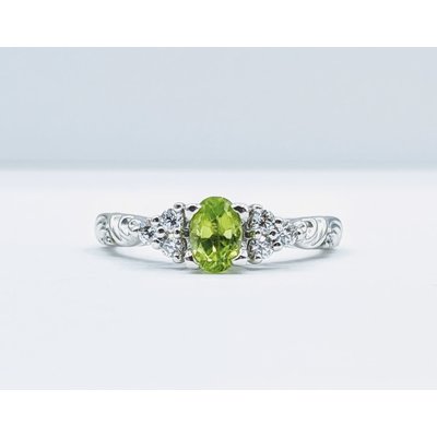 Ring 4x6 Peridot .20ctw Diamonds 14kw Sz7 119100163 Ring 4x6 Peridot .20ctw Diamonds 14kw Sz7 119100163