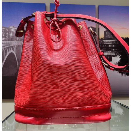 Handbag Louis Vuitton Noe PM Red Epi M44107 122030138