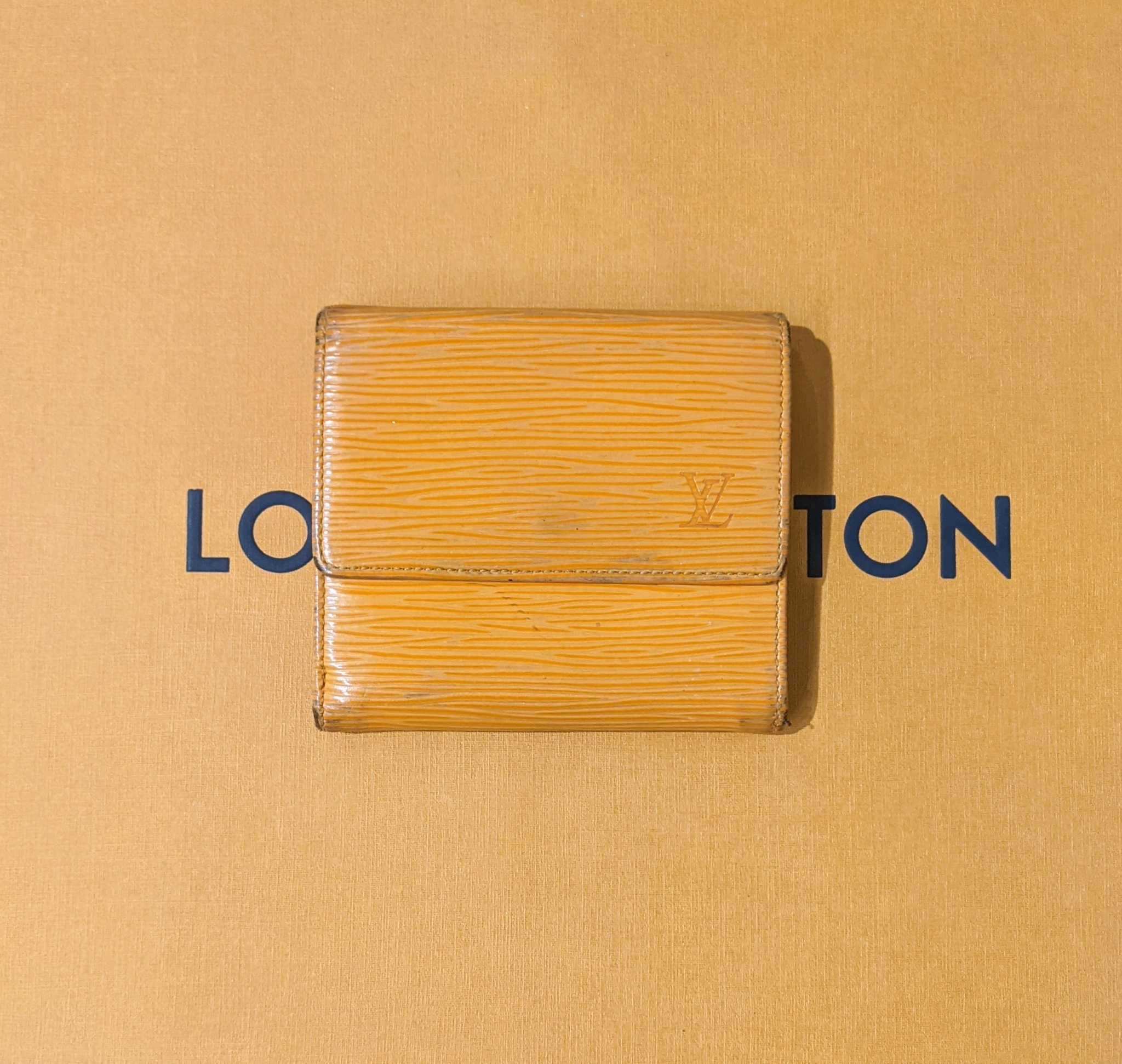 Handbag Louis Vuitton Double Sided Wallet Orange Epi 122050021