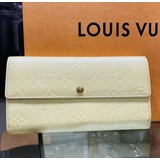  Wallet Louis Vuitton Sarah Portefeuille White Monogram 122110055