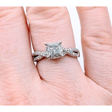 Ring Engagement .50ctw Round/Princess Diamonds 10kw Sz7.5 223040029