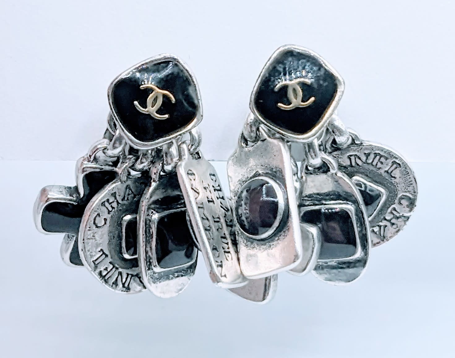 Earrings Chanel CC Enamel Studs W/Dangle Jackets 925 223050015 - Heritage  Estate Jewelry