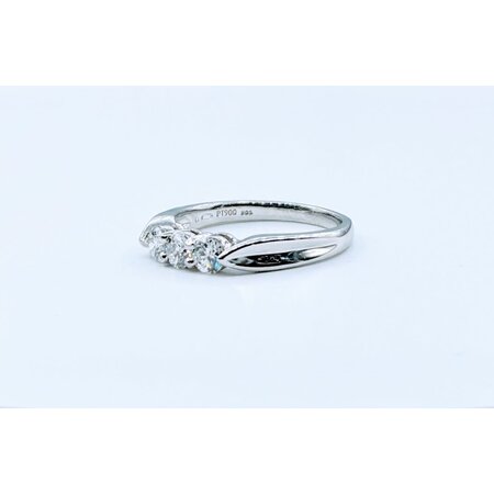 Ring 3-Stone .50ctw Round Diamonds Platinum Sz7.75 223070013