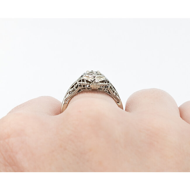 Ring Antique .30ctw Alexandrite GIA Report: 5231879382 18kw Sz6 123060147