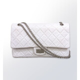  Handbag Chanel 2005 Calfskin 2.55 White Quilted 223060062