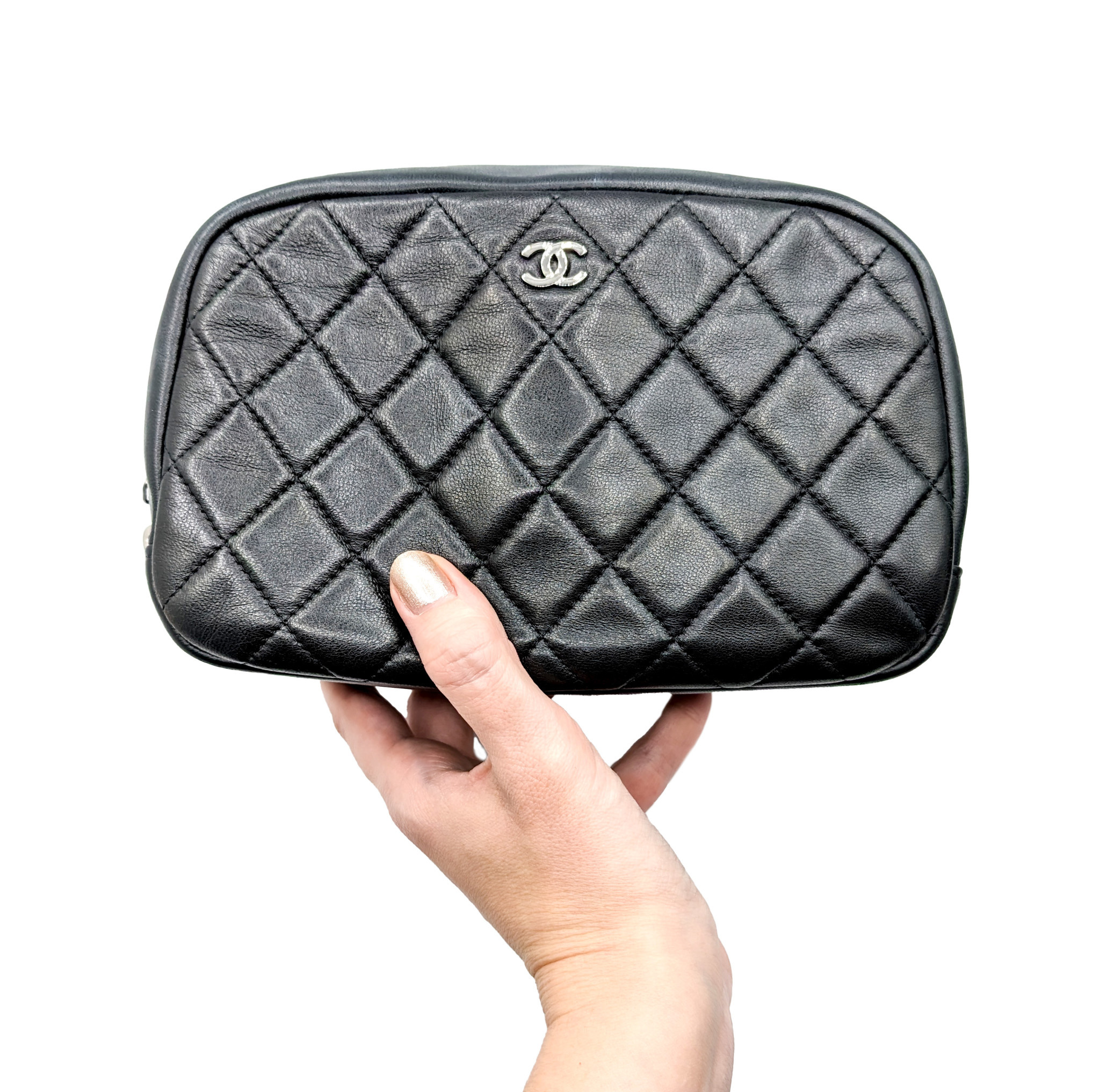 Handbag Chanel Cosmestic Case Leather 123010018 - Heritage Estate Jewelry