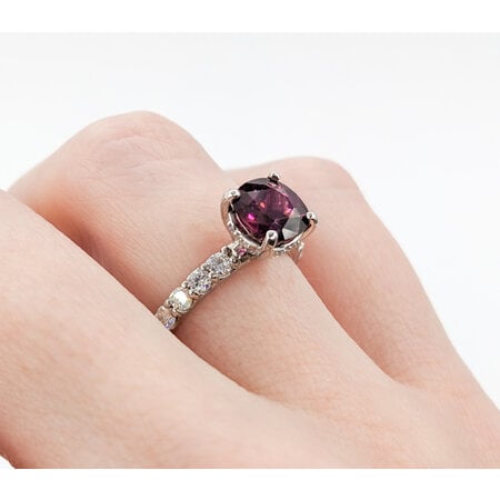 Ring .50ctw Diamonds 1.78ct Purple Garnet 14kw Sz5 123040008