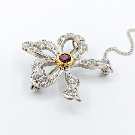 Brooch Vintage Ribbon .50ctw Round Diamonds .15ct Ruby Platinum 25.5x24.5mm 223090027